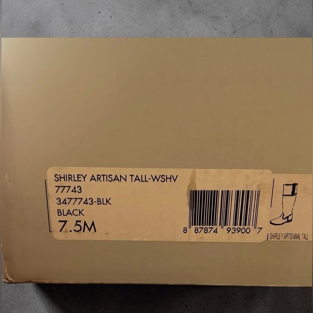 Frye Shirley Artisan Knee High Black Boots. Size 7.5. Comes With Box and Tags. - Picture 11 of 12